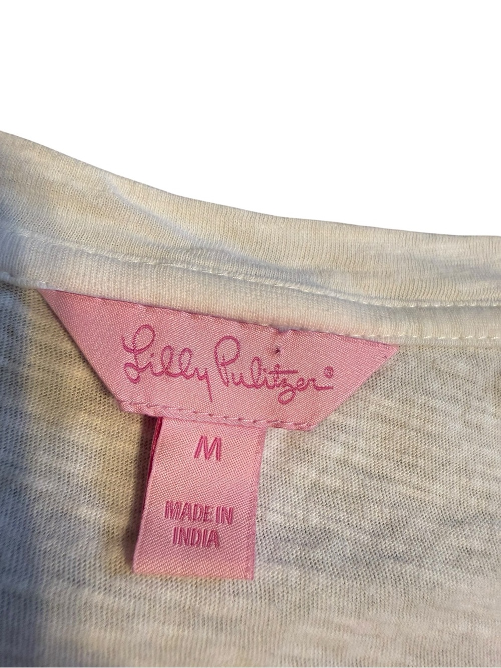Lilly Pulitzer White V-Neck Tassel-Hem Short Sleeve Tee - Picture 3 of 3